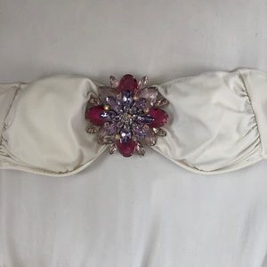 Strapless Victoria’s Secret bikini top
